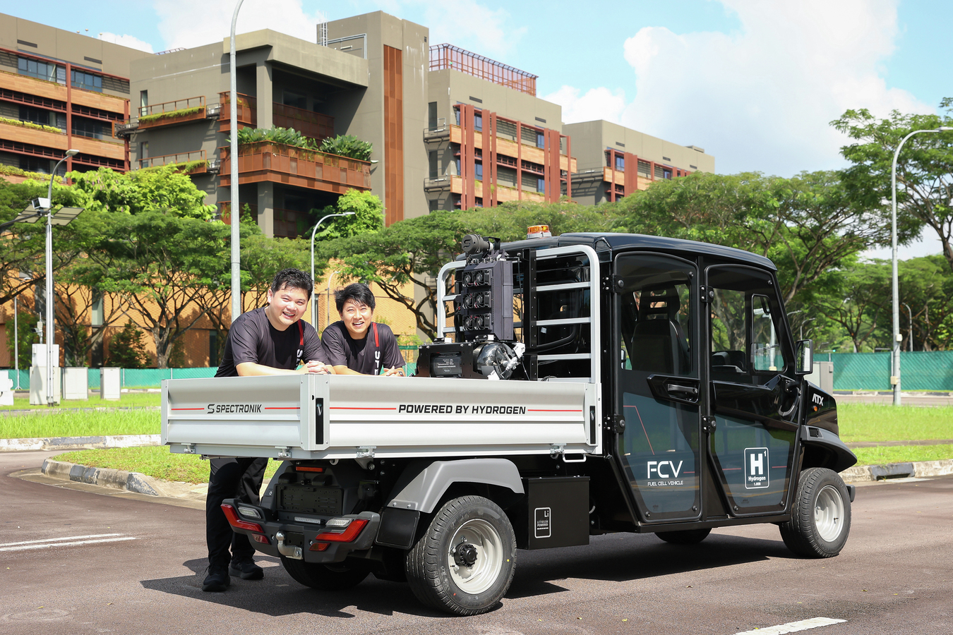 Hydrogen fuel cell truck, Jurong innovation district, zero emissions, sustainable, testbed